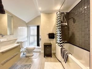 Photo 6- click for photo gallery